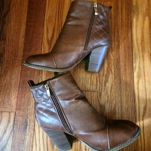 Women bootie